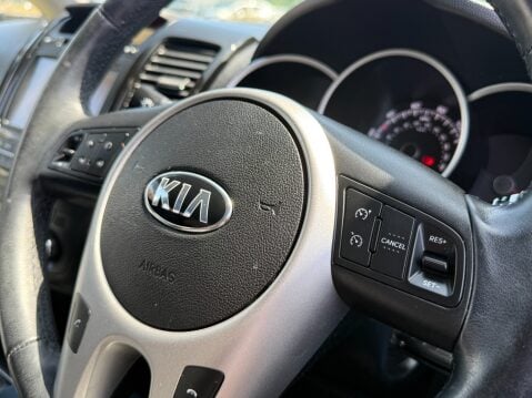 Kia Venga 3 AUTO 30