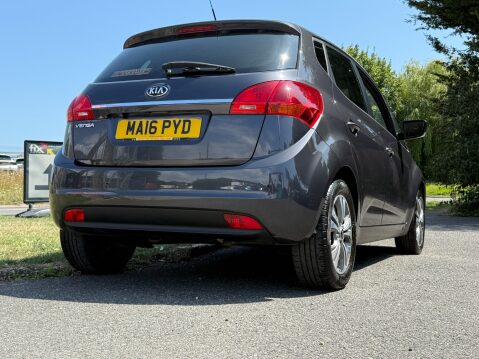 Kia Venga 3 AUTO 31