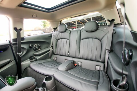 Mini Hatch COOPER S EXCLUSIVE 9