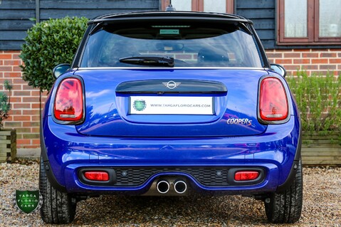 Mini Hatch COOPER S EXCLUSIVE 24