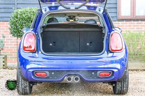 Mini Hatch COOPER S EXCLUSIVE 25