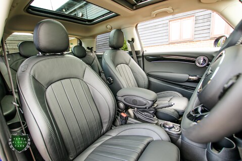 Mini Hatch COOPER S EXCLUSIVE 32