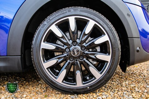 Mini Hatch COOPER S EXCLUSIVE 52