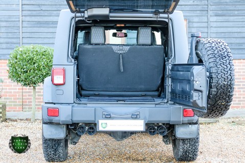 Jeep Wrangler V6 RUBICON Kahn Conversion 32