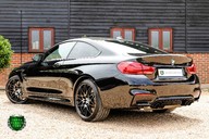 BMW M4 COMPETITION PACK 32