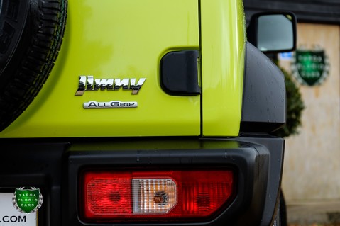 Suzuki Jimny SZ5 Automatic 41