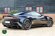 Aston Martin Vantage 4.0 V8 Auto 38