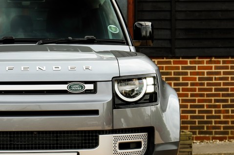 Land Rover Defender 90 S Automatic 45
