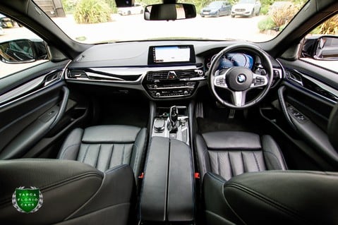 BMW 5 Series 3.0 540i M SPORT xDRIVE Auto 19