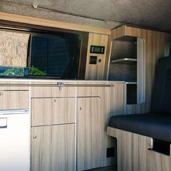 Volkswagen Transporter T28 2.0 TDI HIGHLINE Camper Conversion 1