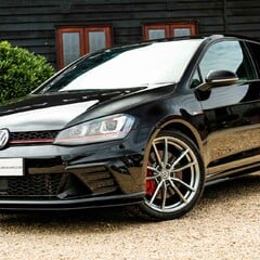 Volkswagen Golf 2.0 GTI CLUBSPORT S 2