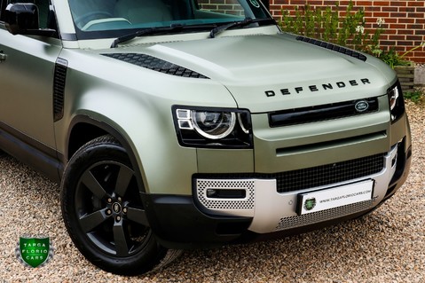 Land Rover Defender FIRST EDITION 2.0 AUTO (FULL SATIN PPF) 60