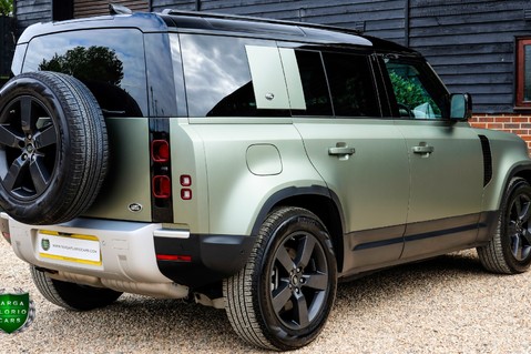Land Rover Defender FIRST EDITION 2.0 AUTO (FULL SATIN PPF) 85