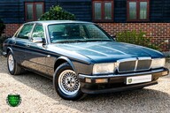 Jaguar Sovereign 4.0 AUTO 2