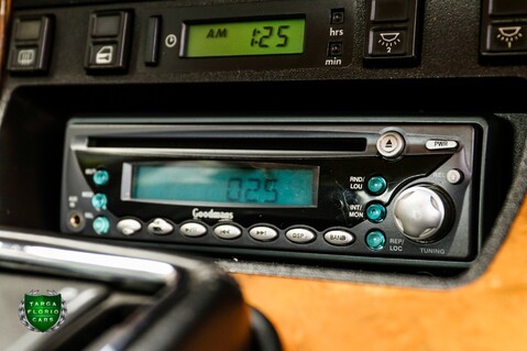 Jaguar Sovereign 4.0 AUTO 26