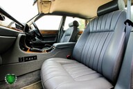Jaguar Sovereign 4.0 AUTO 9