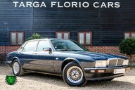 Jaguar Sovereign 4.0 AUTO 1