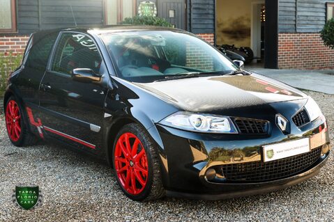 Renault Megane RENAULTSPORT F1 TEAM R26.R 39