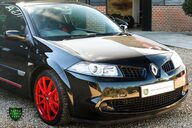 Renault Megane RENAULTSPORT F1 TEAM R26.R 40