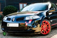 Renault Megane RENAULTSPORT F1 TEAM R26.R 48