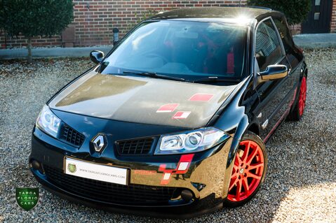 Renault Megane RENAULTSPORT F1 TEAM R26.R 51