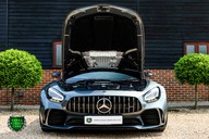 Mercedes-Benz Amg GT R 4.0 V8 Auto 34