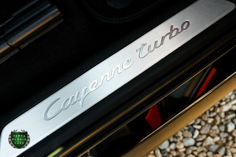 Porsche Cayenne TURBO V8 TIPTRONIC 23