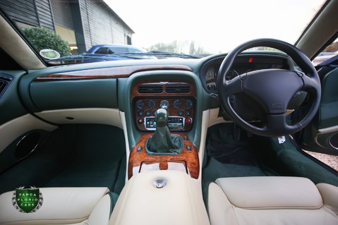 Aston Martin DB7 5.9 V12 VANTAGE 14