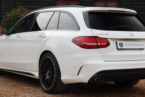 Mercedes-Benz C Class C63 AMG PREMIUM 4.0 55