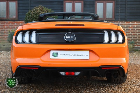 Ford Mustang 5.0 GT CONVERTIBLE 6