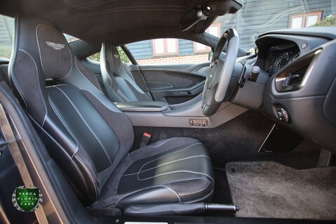 Aston Martin Vanquish 6.0 V12 13