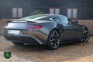Aston Martin Vanquish 6.0 V12 7