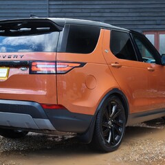 Land Rover Discovery 3.0 TD6 FIRST EDITION 2