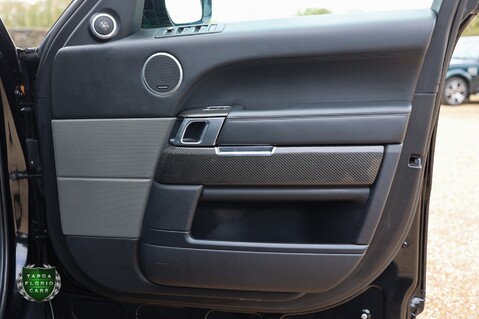 Land Rover Range Rover Sport SVR 5.0 V8 AUTO 18