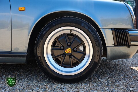Porsche 911 Carrera Targa 3.2  14