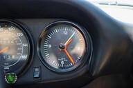 Porsche 911 Carrera Targa 3.2  28