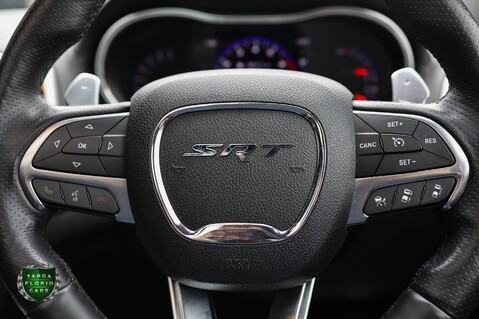 Jeep Grand Cherokee 6.4 HEMI SRT8 28
