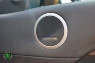 Land Rover Discovery 2.0 SD4 HSE 32