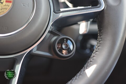 Porsche Macan 3.0 S PDK 25