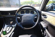 Jaguar XJ XJ8 Sport 3.2 V8 31