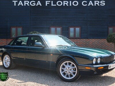 Jaguar XJ XJ8 Sport 3.2 V8