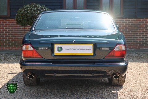 Jaguar XJ XJ8 Sport 3.2 V8 6
