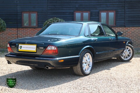Jaguar XJ XJ8 Sport 3.2 V8 60