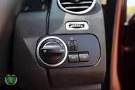 Land Rover Discovery 3.0 SDV6 SE TECH 23