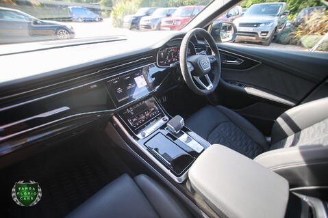 Audi RS Q8 4.0 TFSI QUATTRO VORSPRUNG MHEV 41
