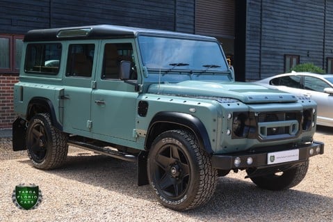 Land Rover Defender CHELSEA TRUCK CO. 2.2 TD COUNTY STATION WAGON 53