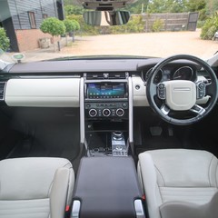 Land Rover Discovery 3.0 TD6 HSE LUXURY 2