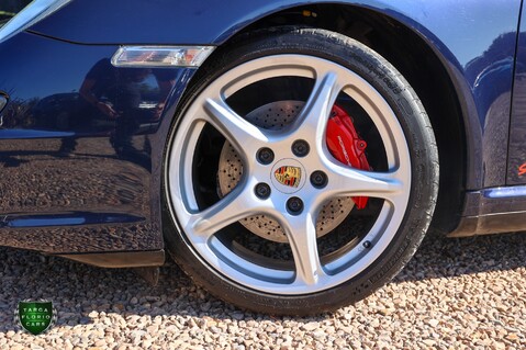 Porsche 911 3.8 CARRERA 4S 47