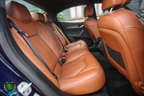 Maserati Ghibli 3.0 V6 ZF 15