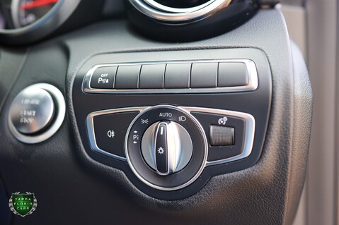 Mercedes-Benz C Class C63 AMG 4.0 PREMIUM SALOON 22